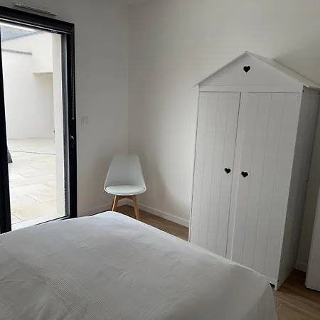Maison Tregastel, Proche Coz Pors Holiday home Tregastel